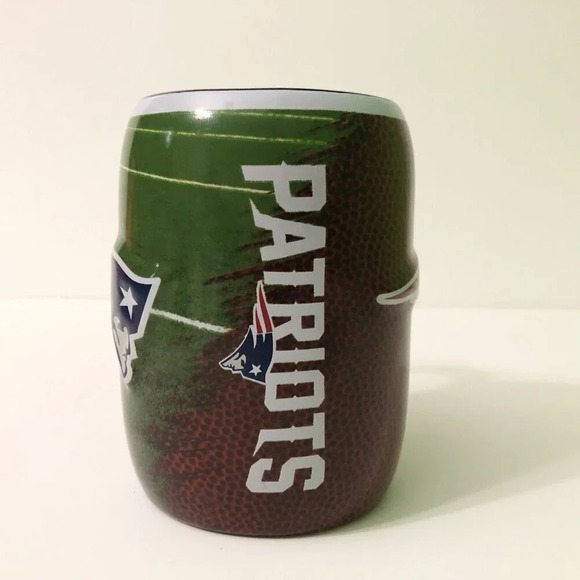 2013 Boelter Brands Patriots NFL Football CoffeeTea Cup Mug - Picture 2 of 15